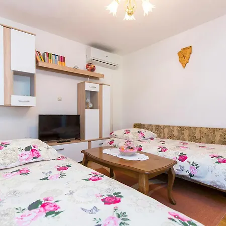 Beautiful In With House A Panoramic View * Labin (Istria)